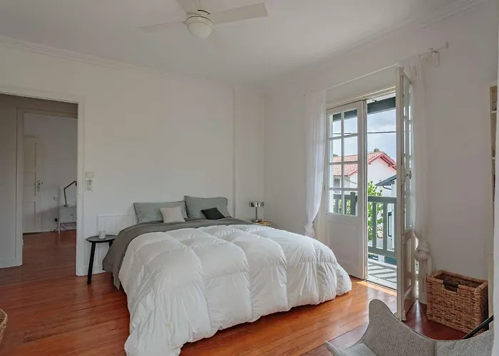 Spacieux 3* A Biarritz, Proche Commerces, Et Centre, Avec Wifi Et Balcon - Fr-1-3-589 * ביאריץ