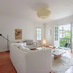 Spacieux 3* A Biarritz, Proche Commerces, Et Centre, Avec Wifi Et Balcon - Fr-1-3-589 *