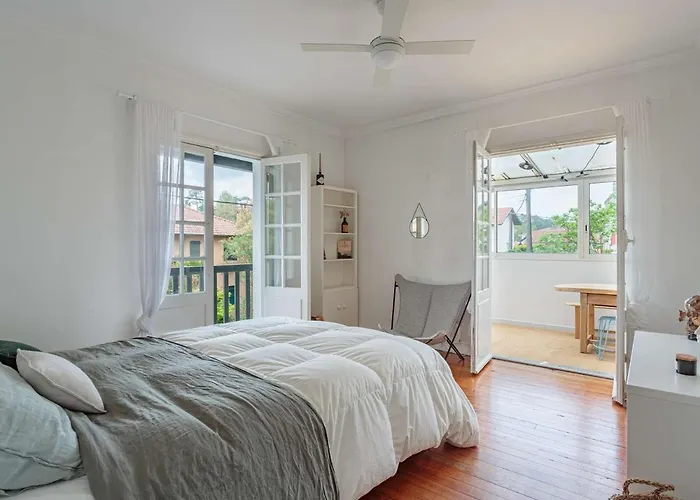 Apartment Spacieux 3* A Biarritz, Proche Commerces, Et Centre, Avec Wifi Et Balcon - Fr-1-3-589 Biarritz